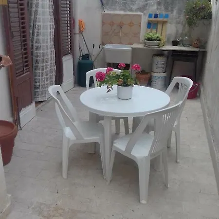 Apartment Casa Vacanza -lungomare Barcarello- Affitti Brevi *